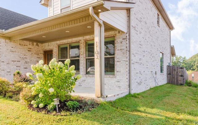 1103 Grand Teton Dr, Benton, AR 72019