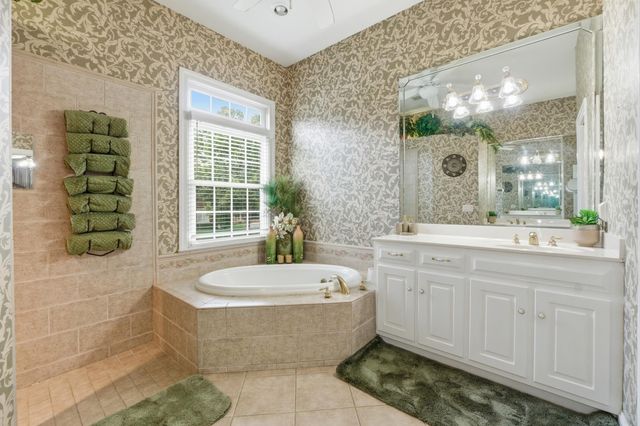 8107 Gatehouse Crossing, Chattanooga, TN 37421