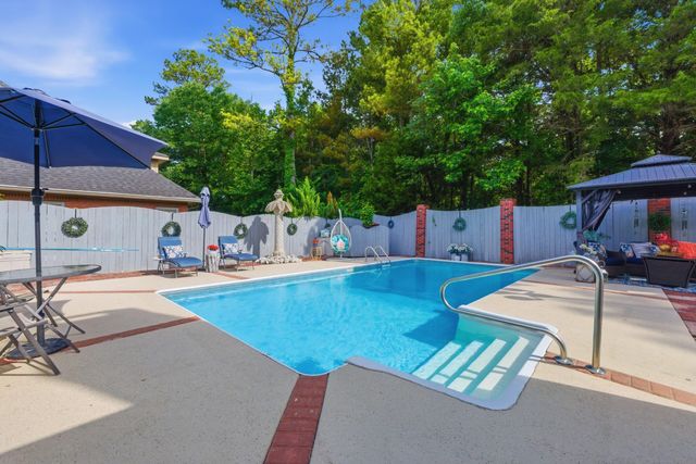 8107 Gatehouse Crossing, Chattanooga, TN 37421