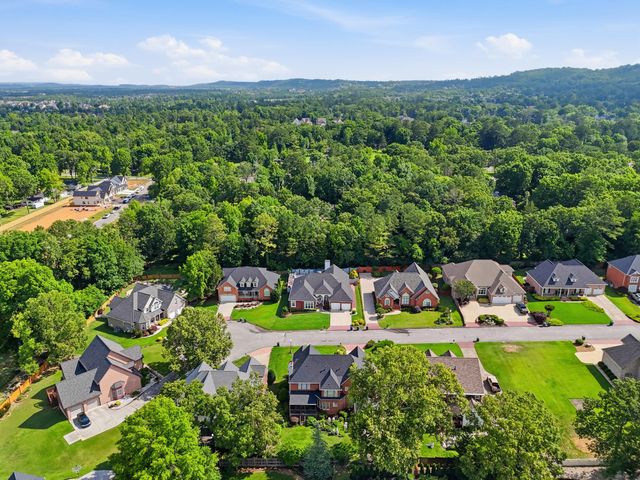 8107 Gatehouse Crossing, Chattanooga, TN 37421