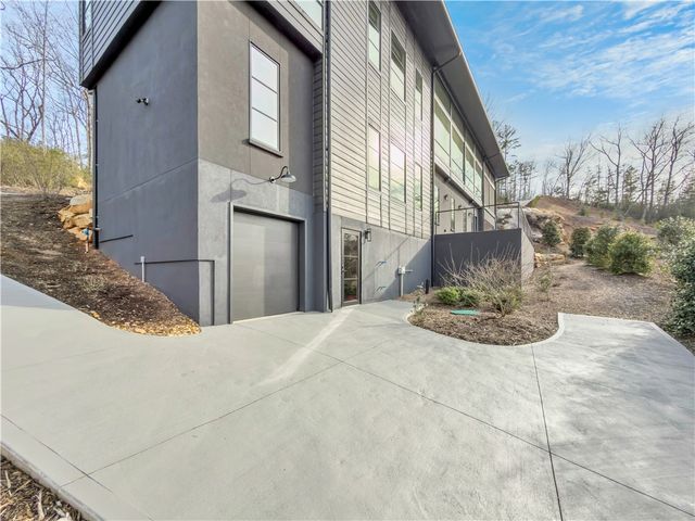 127 Crosswind Court, Sunset, SC 29685