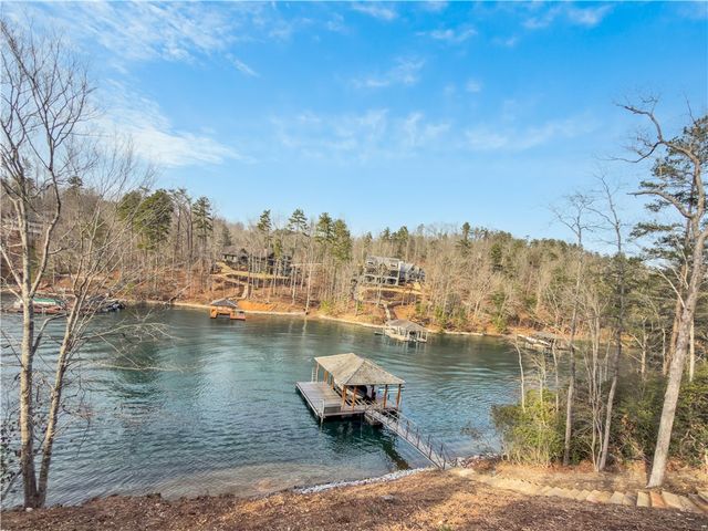 127 Crosswind Court, Sunset, SC 29685