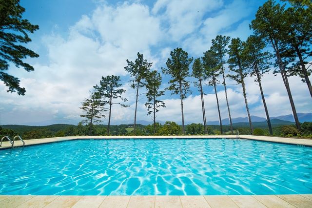 127 Crosswind Court, Sunset, SC 29685