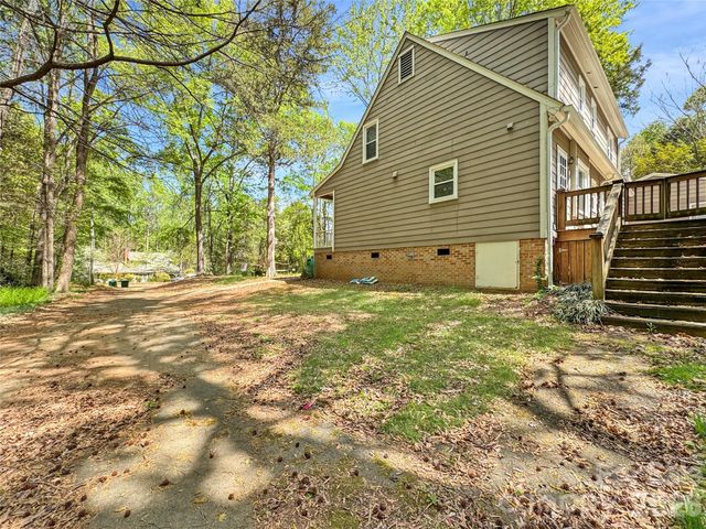 8209 Saddlehorse Lane, Charlotte, NC 28215