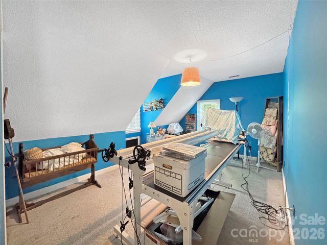 8209 Saddlehorse Lane, Charlotte, NC 28215