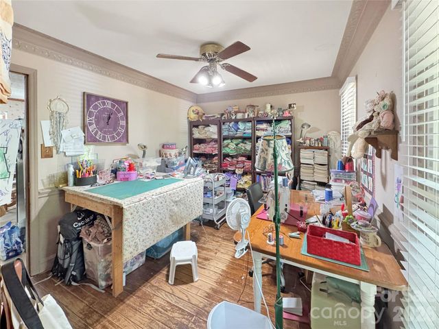 8209 Saddlehorse Lane, Charlotte, NC 28215