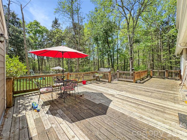 8209 Saddlehorse Lane, Charlotte, NC 28215