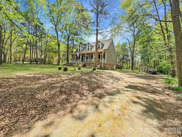 8209 Saddlehorse Lane, Charlotte, NC 28215