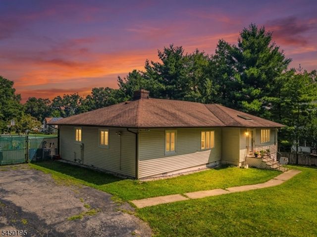 419 Ratzer Rd, Wayne Twp., NJ 07470