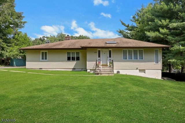 419 Ratzer Rd, Wayne Twp., NJ 07470
