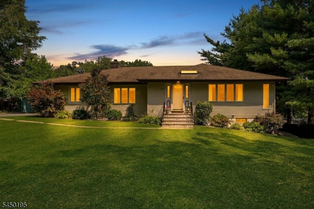 419 Ratzer Rd, Wayne Twp., NJ 07470