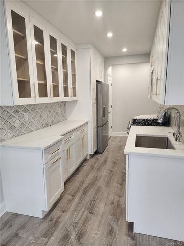 34-24 82nd. Street 1N, Jackson Heights, NY 11372