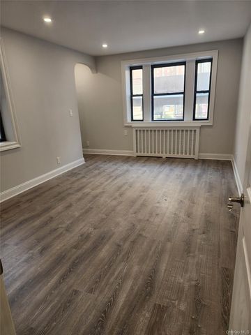 34-24 82nd. Street 1N, Jackson Heights, NY 11372