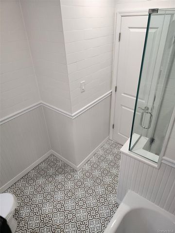 34-24 82nd. Street 1N, Jackson Heights, NY 11372