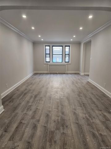 34-24 82nd. Street 1N, Jackson Heights, NY 11372