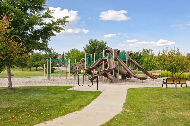 4669 Carnation Court, Excelsior, MN 55331