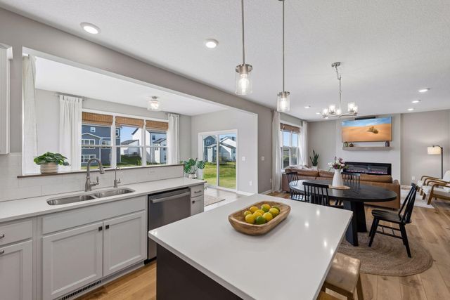 4669 Carnation Court, Excelsior, MN 55331