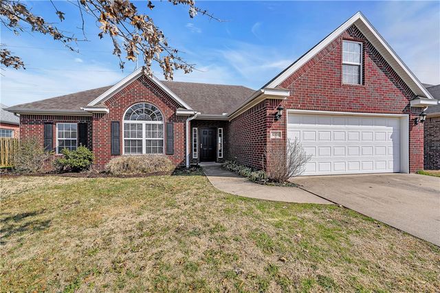 6301 S 36th Street, Rogers, AR 72758