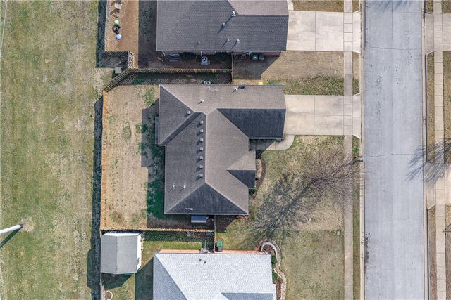 6301 S 36th Street, Rogers, AR 72758