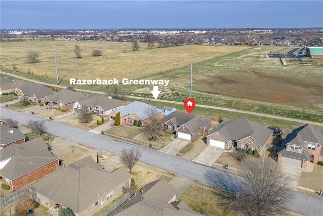 6301 S 36th Street, Rogers, AR 72758