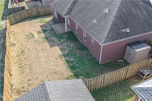 6301 S 36th Street, Rogers, AR 72758