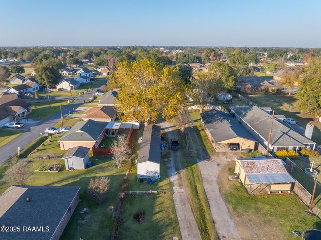 808 Delhomme Avenue, Lafayette, LA 70501