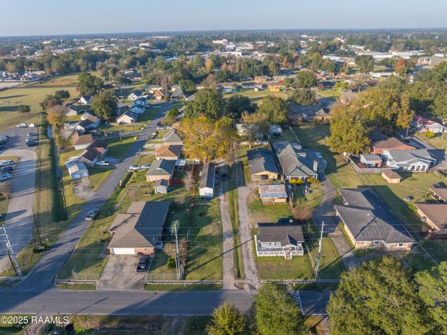 808 Delhomme Avenue, Lafayette, LA 70501