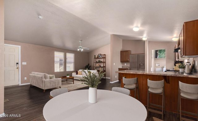 9431 E CORALBELL Avenue 98, Mesa, AZ 85208