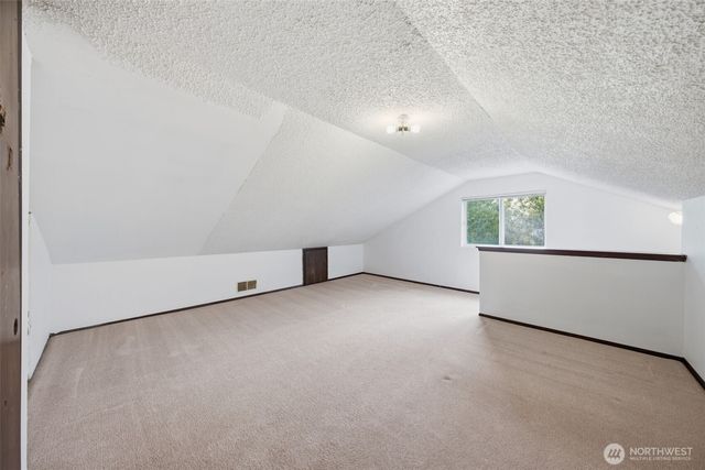 3209 128th St E, Tacoma, WA 98446