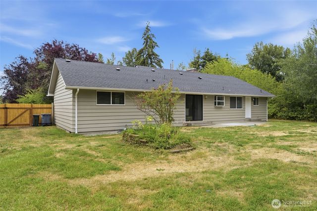 3209 128th St E, Tacoma, WA 98446
