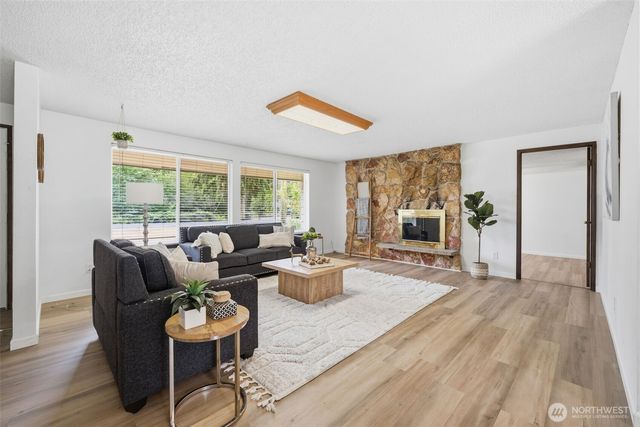 3209 128th St E, Tacoma, WA 98446