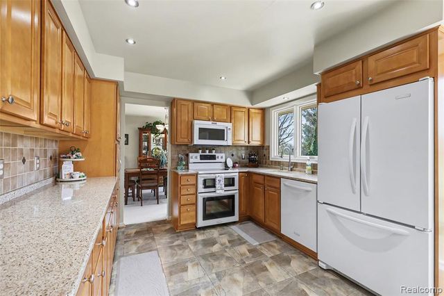 69533 Brookhill Drive, Bruce, MI 48065