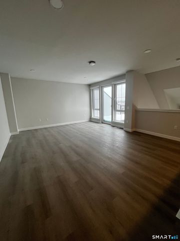 467 West Avenue 6059, Norwalk, CT 06850