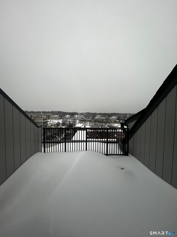 467 West Avenue 6059, Norwalk, CT 06850