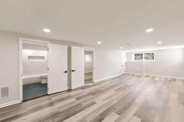 4230 N Monitor Avenue, Chicago, IL 60634