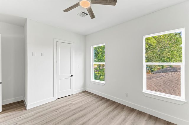 7544 Dyer Street, Houston, TX 77088