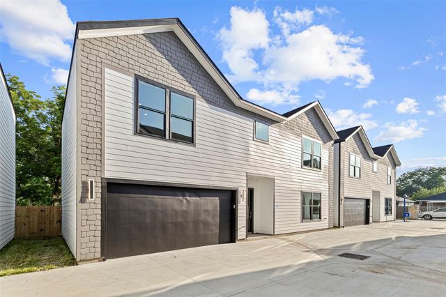 7544 Dyer Street, Houston, TX 77088