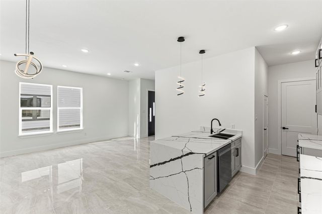 7544 Dyer Street, Houston, TX 77088