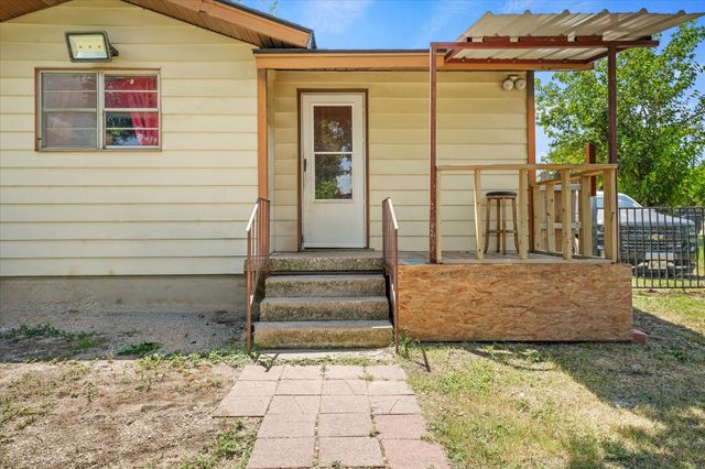 1100 N Church Street, Decatur, TX 76234
