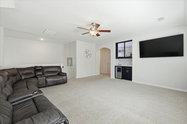 1728 Bellinger Drive, Fort Worth, TX 76052