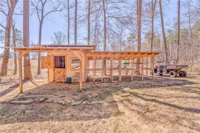 285 Skeet Shoot Road, Dallas, GA 30132