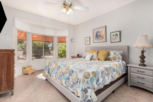 16215 W Desert Winds Drive, Surprise, AZ 85374