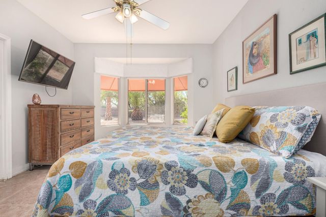 16215 W Desert Winds Drive, Surprise, AZ 85374