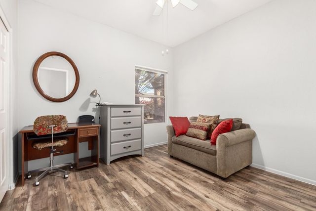 16215 W Desert Winds Drive, Surprise, AZ 85374