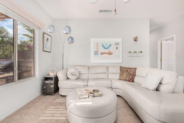 16215 W Desert Winds Drive, Surprise, AZ 85374