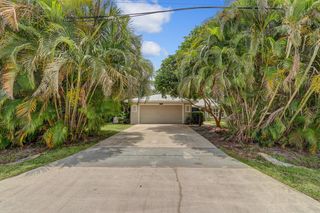2441 SE Delano Rd, Port St Lucie, FL 34952