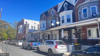 1725 N CREIGHTON ST, Philadelphia, PA 19131