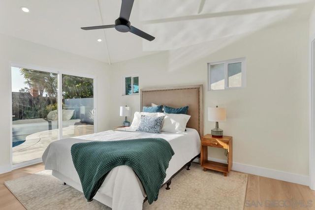 5402 Cole St, San Diego, CA 92117