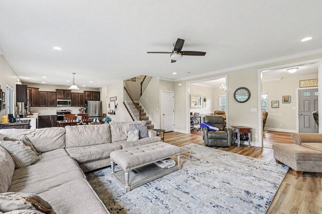 576 Mcguire Lane, Burlington, KY 41005
