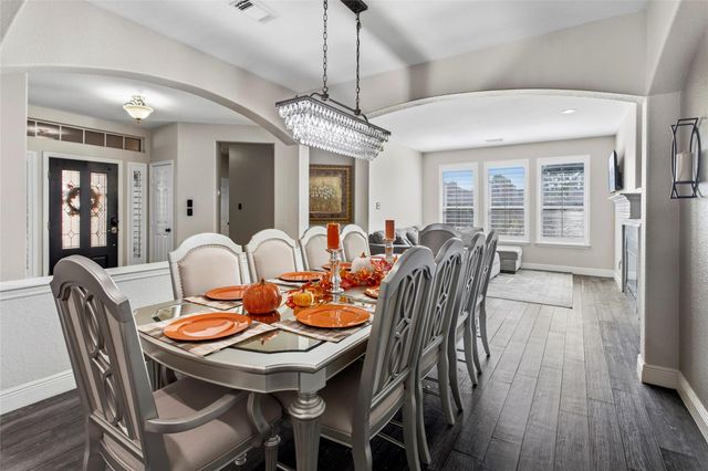 9506 Eddys Edge Court, Houston, TX 77089